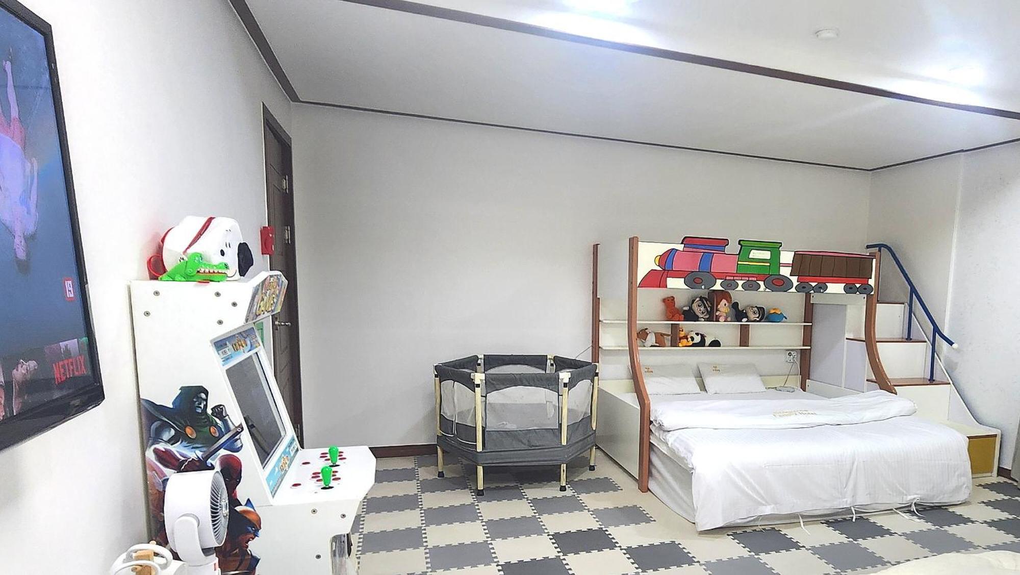 Kids & Family Hotel Gyeongju Exterior photo